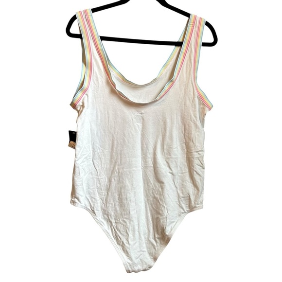 TORRID CASUAL RIBBED RAINBOW TANK BODYSUIT WOMEN SZ 1X White NEW - Picture 3 of 6